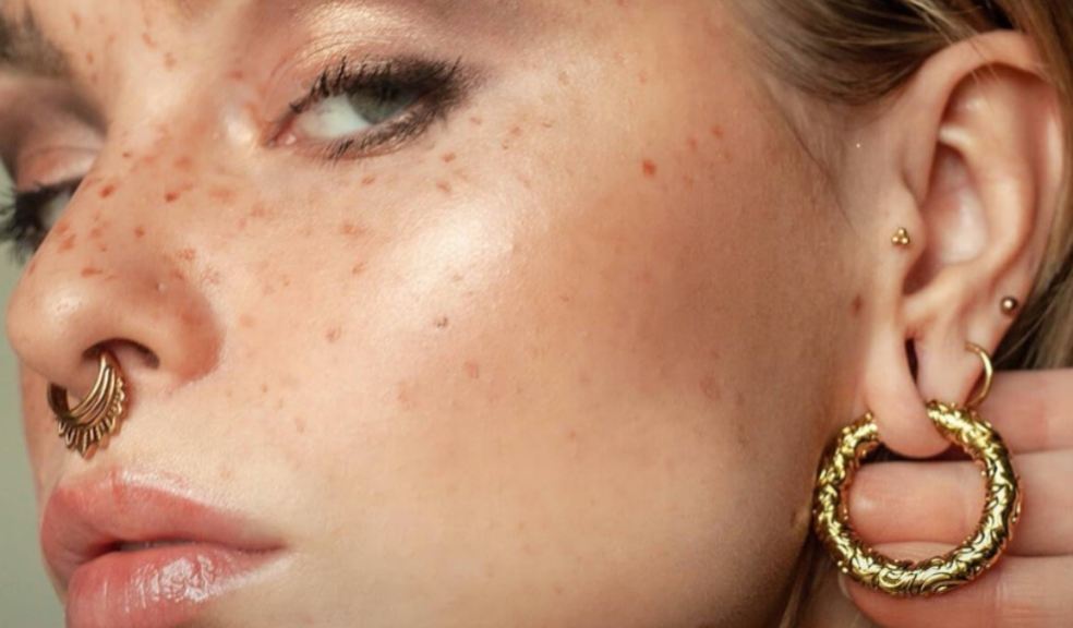 Choosing the right stretched ear hangers The Devon Daily